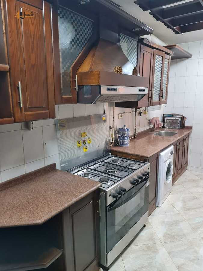 https://aqarmap.com.eg/en/listing/6375059-for-rent-cairo-new-cairo-lrhb-city-phase-1-ahmed-rami-st