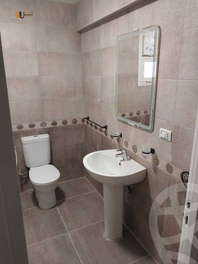 https://aqarmap.com.eg/ar/listing/6375080-for-rent-cairo-new-cairo-lrhb-city-phase-1-alabnoudi-st
