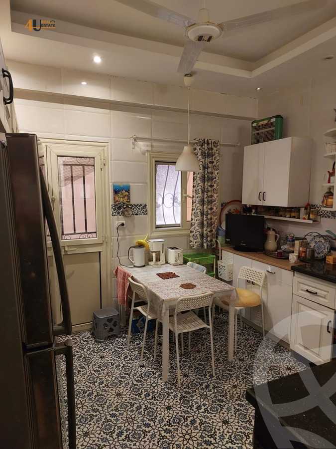 https://aqarmap.com.eg/ar/listing/6380968-for-sale-cairo-new-cairo-first-settlement-mhwr-mstfy-kml