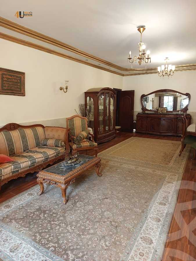https://aqarmap.com.eg/ar/listing/6380968-for-sale-cairo-new-cairo-first-settlement-mhwr-mstfy-kml