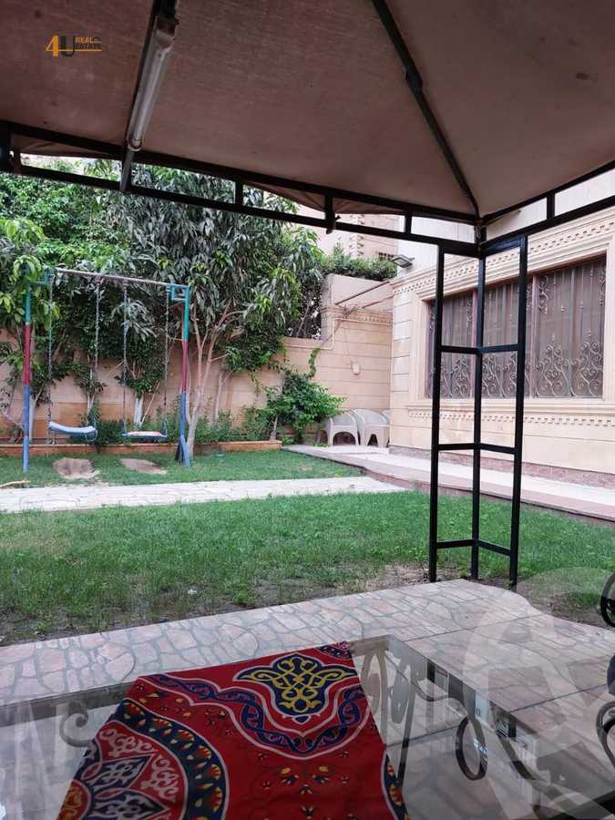https://aqarmap.com.eg/ar/listing/6380968-for-sale-cairo-new-cairo-first-settlement-mhwr-mstfy-kml