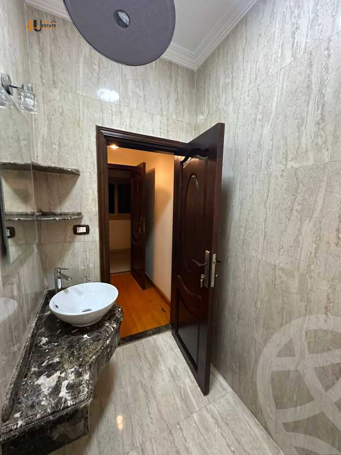https://aqarmap.com.eg/ar/listing/6382374-for-sale-cairo-new-cairo-el-banafsg-el-banafsag-omarat-al-gabri-st