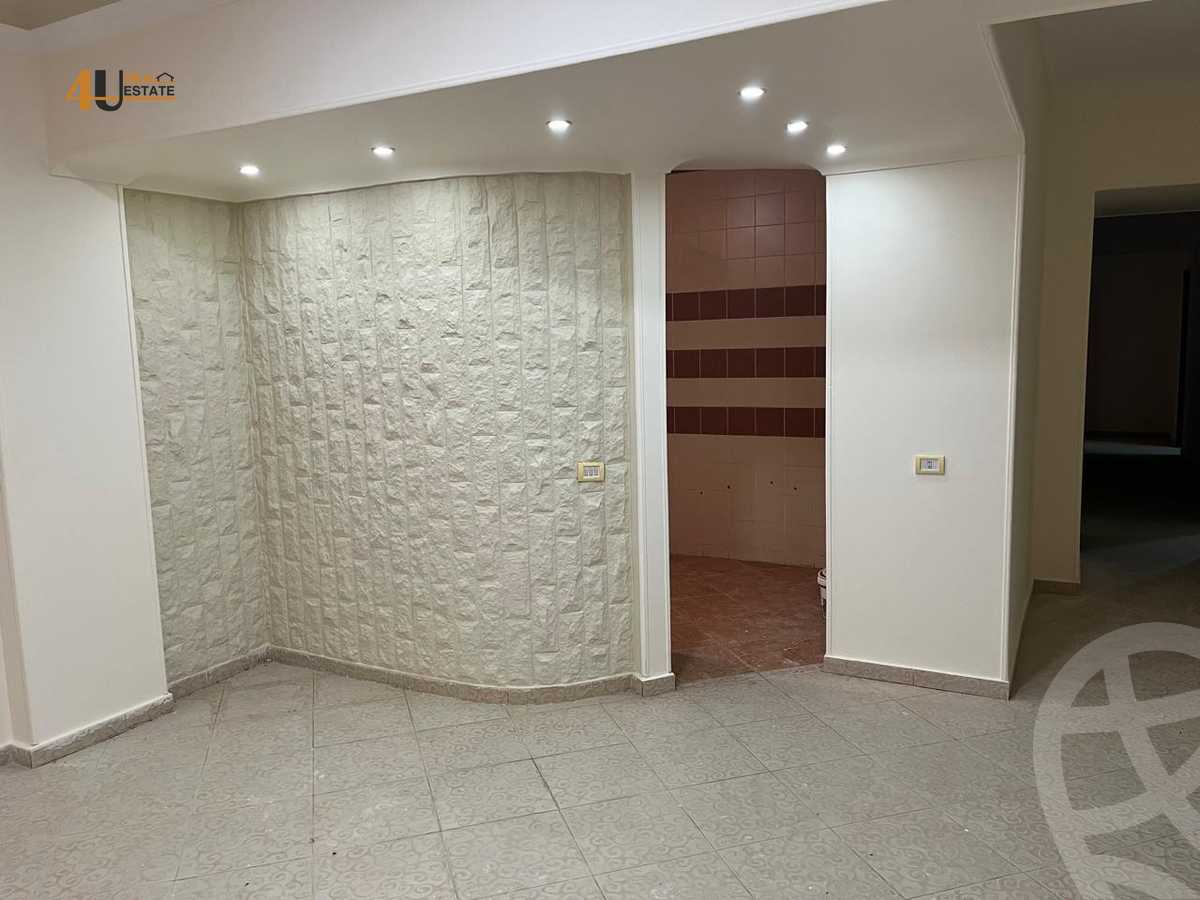 https://aqarmap.com.eg/ar/listing/6383423-for-rent-cairo-new-cairo-el-narges-el-narges-1-hassan-ahmed-kamel-st