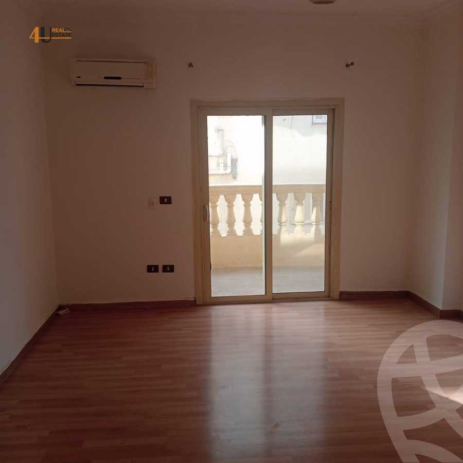https://aqarmap.com.eg/en/listing/6383490-for-sale-cairo-new-cairo-el-ahyaa-first-neighborhood-street-1