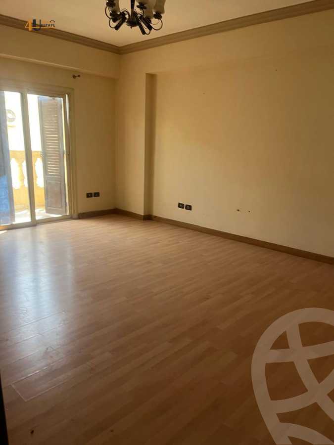 https://aqarmap.com.eg/en/listing/6383490-for-sale-cairo-new-cairo-el-ahyaa-first-neighborhood-street-1