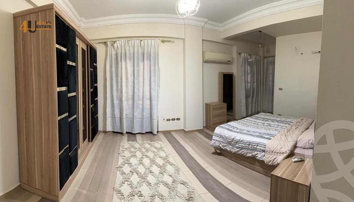 https://aqarmap.com.eg/ar/listing/6383532-for-rent-cairo-new-cairo-first-settlement-mhwr-mstfy-kml