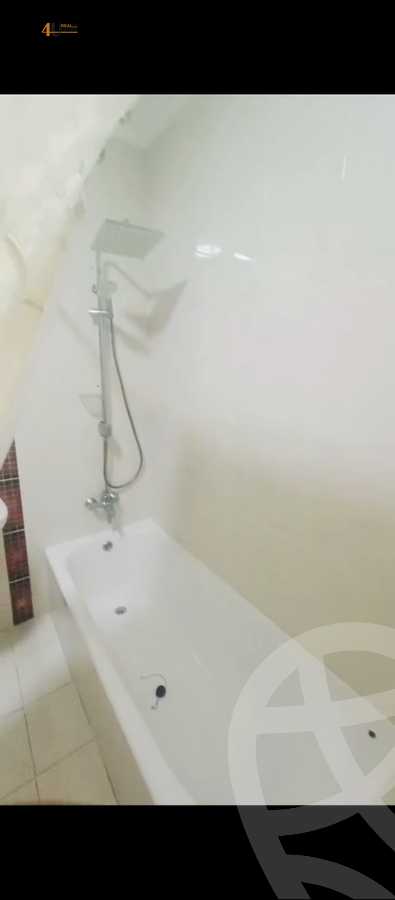 https://aqarmap.com.eg/ar/listing/6384161-for-rent-cairo-new-cairo-el-ahyaa-third-neighborhood-street-1