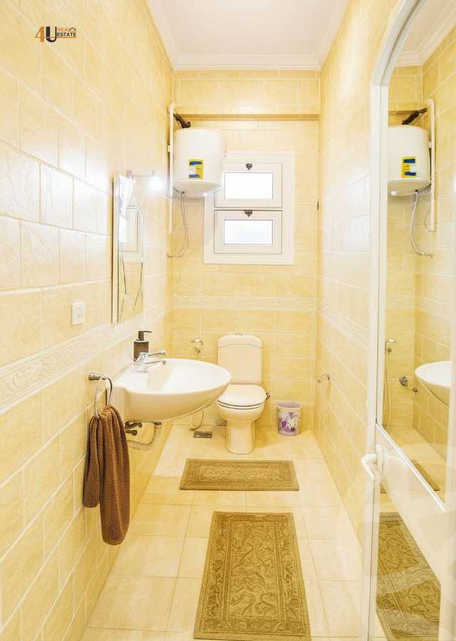 https://aqarmap.com.eg/en/listing/6429220-for-sale-cairo-new-cairo-el-ahyaa-first-neighborhood-street-1