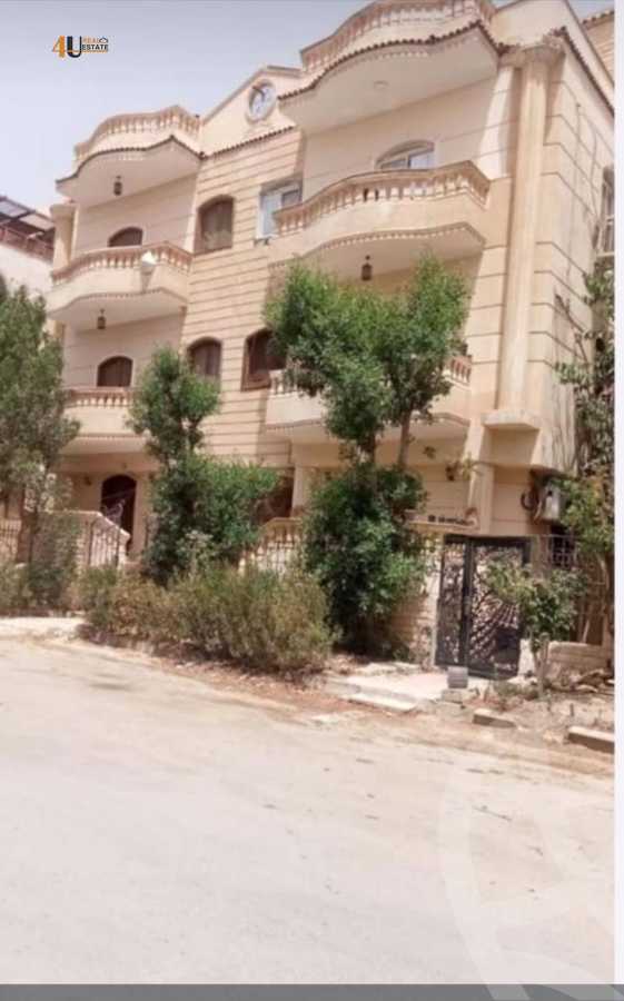https://aqarmap.com.eg/en/listing/6493402-for-rent-cairo-new-cairo-el-ahyaa-fourth-neighborhood-street-35