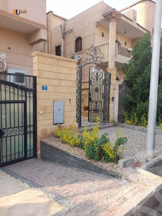 https://aqarmap.com.eg/en/listing/6533160-for-rent-cairo-new-cairo-gharb-arabila-doctor-hani-maher-st