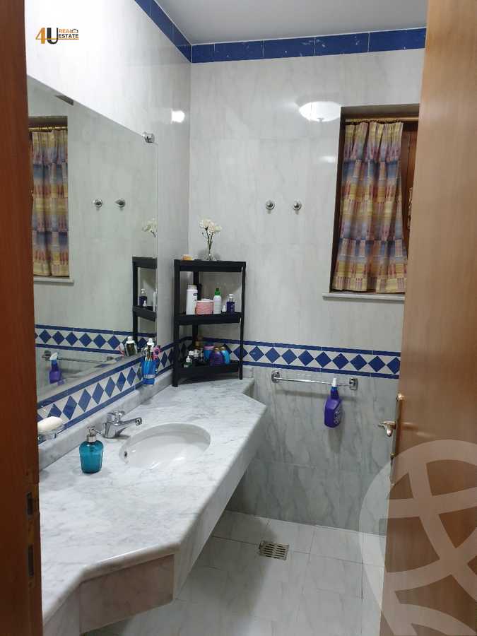 https://aqarmap.com.eg/en/listing/6552684-for-sale-cairo-new-cairo-ganob-el-akadamiya-south-academy-d-abbas-mahmoud-el-akad-st