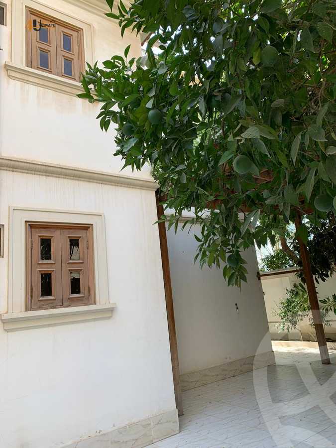 https://aqarmap.com.eg/en/listing/6552684-for-sale-cairo-new-cairo-ganob-el-akadamiya-south-academy-d-abbas-mahmoud-el-akad-st