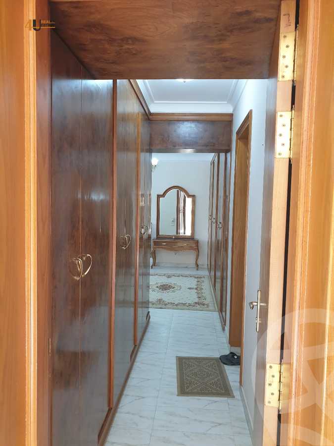 https://aqarmap.com.eg/en/listing/6552684-for-sale-cairo-new-cairo-ganob-el-akadamiya-south-academy-d-abbas-mahmoud-el-akad-st