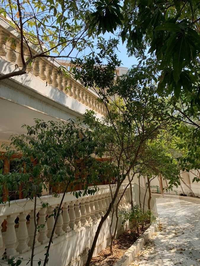 https://aqarmap.com.eg/en/listing/6552684-for-sale-cairo-new-cairo-ganob-el-akadamiya-south-academy-d-abbas-mahmoud-el-akad-st