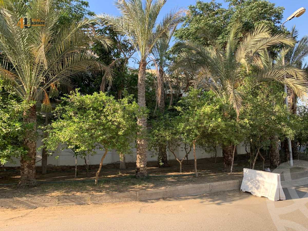 https://aqarmap.com.eg/en/listing/6552684-for-sale-cairo-new-cairo-ganob-el-akadamiya-south-academy-d-abbas-mahmoud-el-akad-st