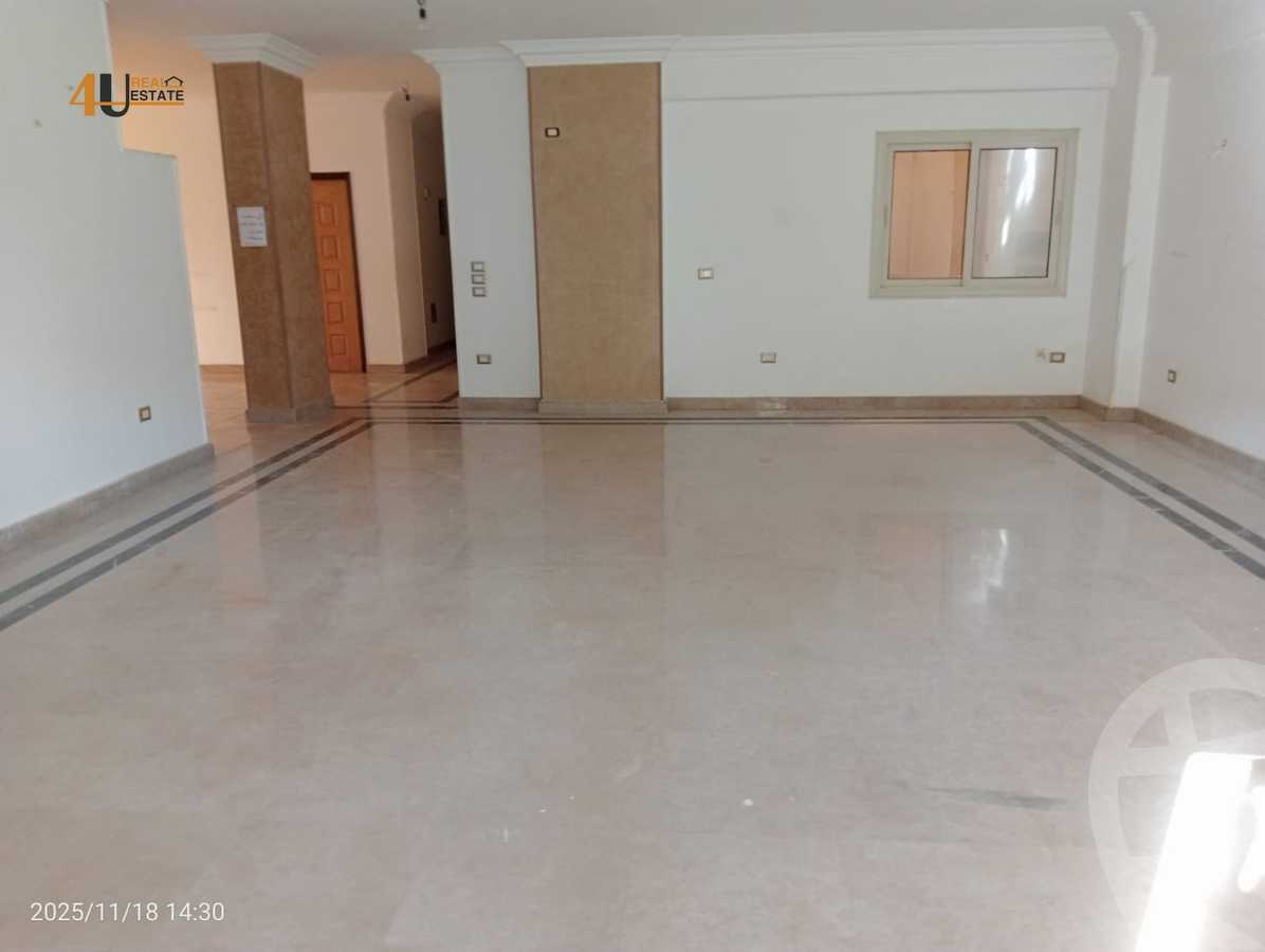 https://aqarmap.com.eg/ar/listing/6561515-for-rent-cairo-new-cairo-compounds-kmbwnd-lnkhyl
