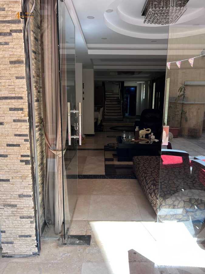 https://aqarmap.com.eg/ar/listing/6562776-for-sale-cairo-new-cairo-ganob-el-akadamiya-south-academy-a-al-mekdad-ibn-omar-street
