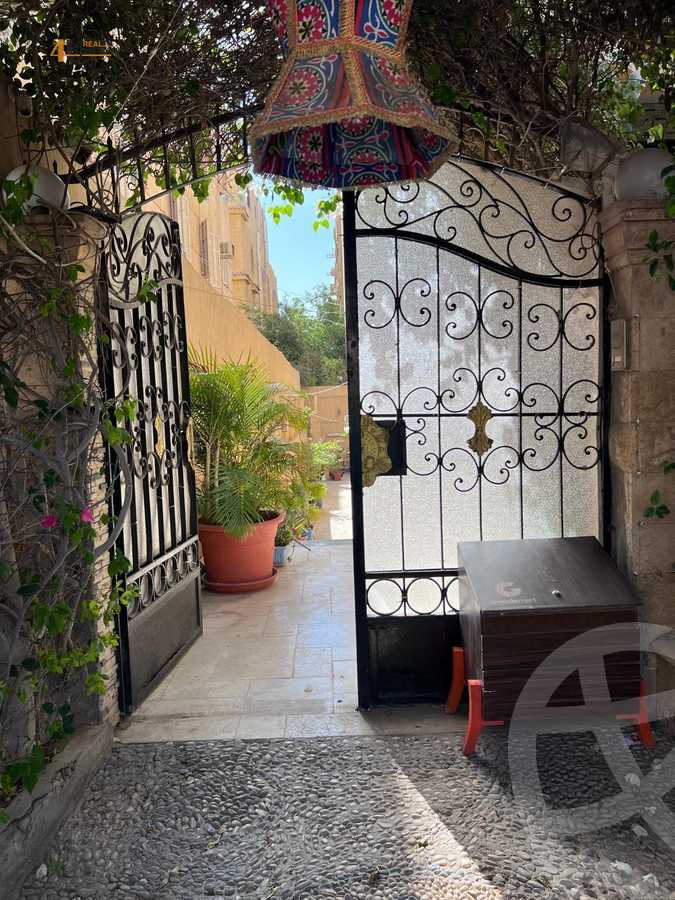 https://aqarmap.com.eg/ar/listing/6562776-for-sale-cairo-new-cairo-ganob-el-akadamiya-south-academy-a-al-mekdad-ibn-omar-street