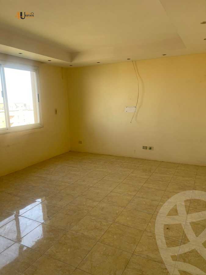 https://aqarmap.com.eg/ar/listing/6609901-for-rent-cairo-new-cairo-lrhb-city-phase-4-mostafa-kamel-st