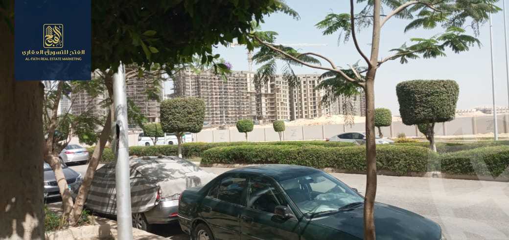 https://aqarmap.com.eg/en/listing/5401236-for-sale-cairo-el-sheikh-zayed-city-el-hay-elawel-street-50