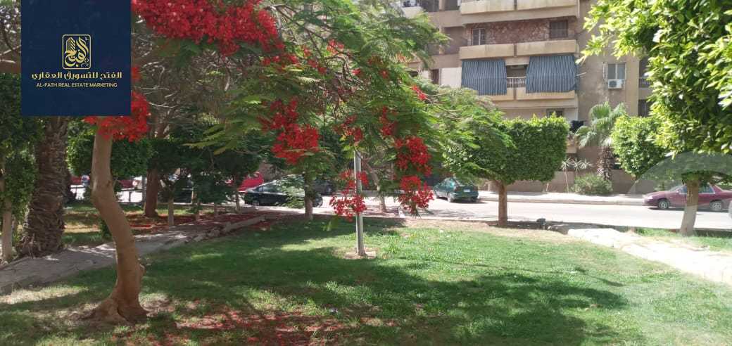 https://aqarmap.com.eg/en/listing/5401236-for-sale-cairo-el-sheikh-zayed-city-el-hay-elawel-street-50