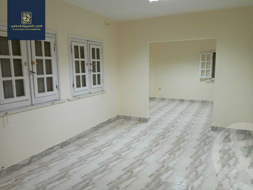 https://aqarmap.com.eg/en/listing/5401236-for-sale-cairo-el-sheikh-zayed-city-el-hay-elawel-street-50