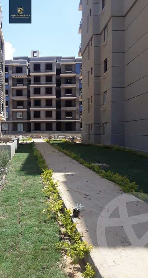 https://aqarmap.com.eg/en/listing/5462858-for-sale-cairo-6th-of-october-hadaeq-october-kmbwnd-fy-hdyq-ktwbr-la-verte-city-al-joman