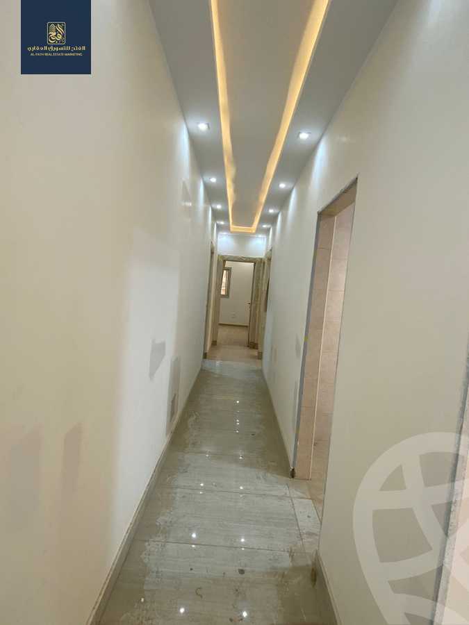 https://aqarmap.com.eg/en/listing/5574373-for-sale-cairo-6th-of-october-hadaeq-october-lmntq-lsyhy
