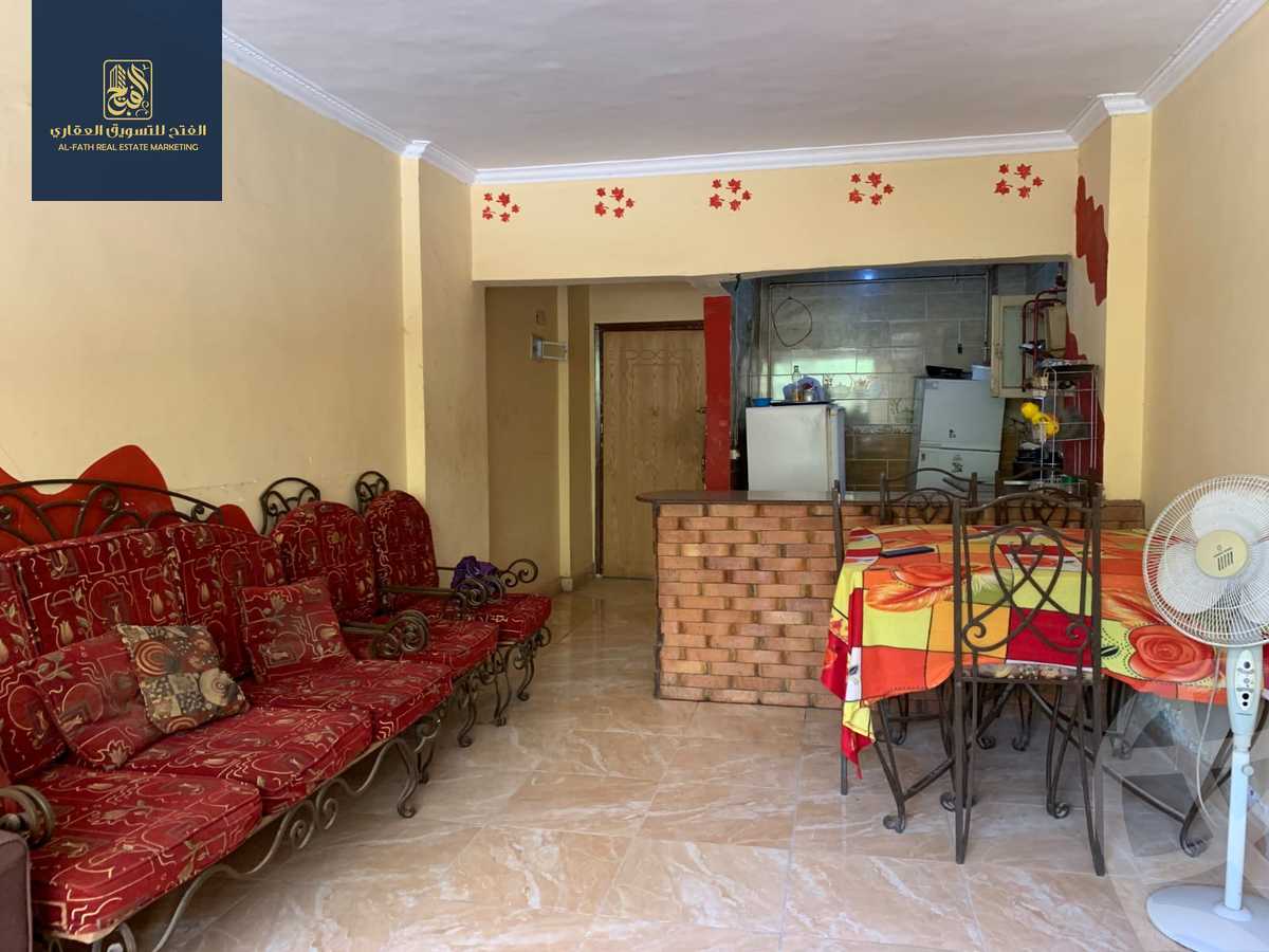 https://aqarmap.com.eg/ar/listing/5931737-for-sale-cairo-el-sheikh-zayed-city-el-hay-el-hady-ashaer-area-1-street-12