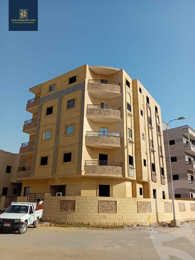 https://aqarmap.com.eg/ar/listing/5868375-for-sale-cairo-6th-of-october-hadaeq-october-lmntq-lsyhy