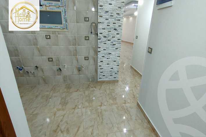https://aqarmap.com.eg/ar/listing/3748189-for-sale-alexandria-miami-khld-bn-lwlyd