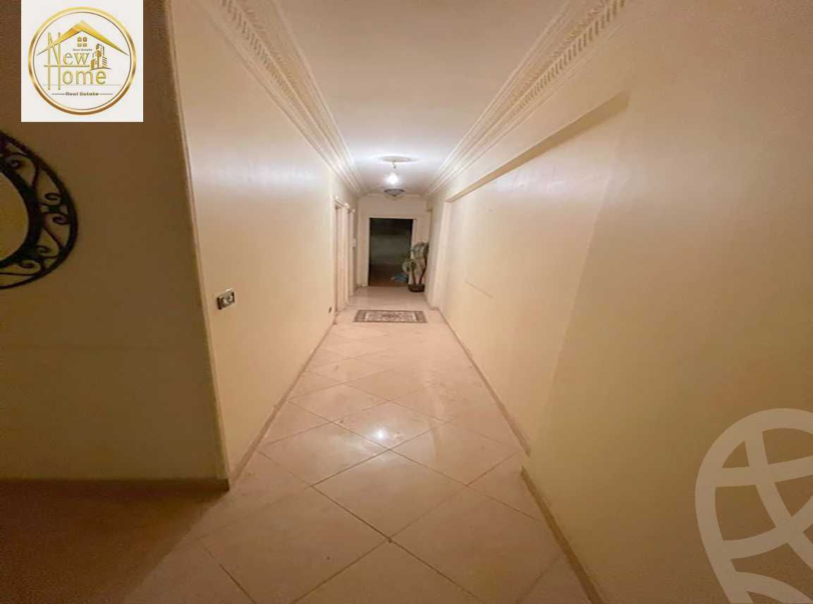 https://aqarmap.com.eg/ar/listing/3784505-for-rent-alexandria-kafr-abdo-ahmed-abd-el-aziz-st