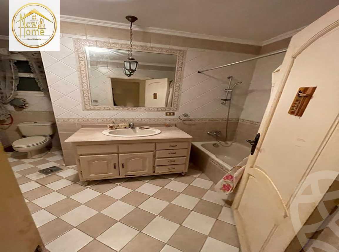 https://aqarmap.com.eg/ar/listing/3784505-for-rent-alexandria-kafr-abdo-ahmed-abd-el-aziz-st