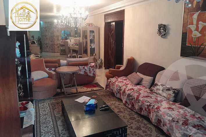 https://aqarmap.com.eg/ar/listing/3826487-for-sale-alexandria-ganaklis-shr-mrtdy-bsh