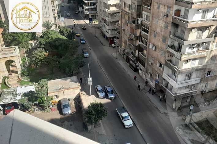 https://aqarmap.com.eg/ar/listing/3826487-for-sale-alexandria-ganaklis-shr-mrtdy-bsh