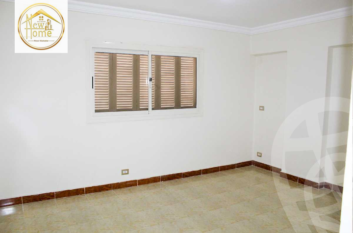 https://aqarmap.com.eg/en/listing/4893592-for-sale-alexandria-zezenia-el-amir-gameel-st