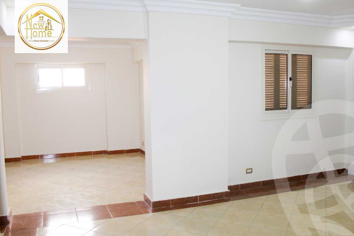 https://aqarmap.com.eg/en/listing/4893592-for-sale-alexandria-zezenia-el-amir-gameel-st