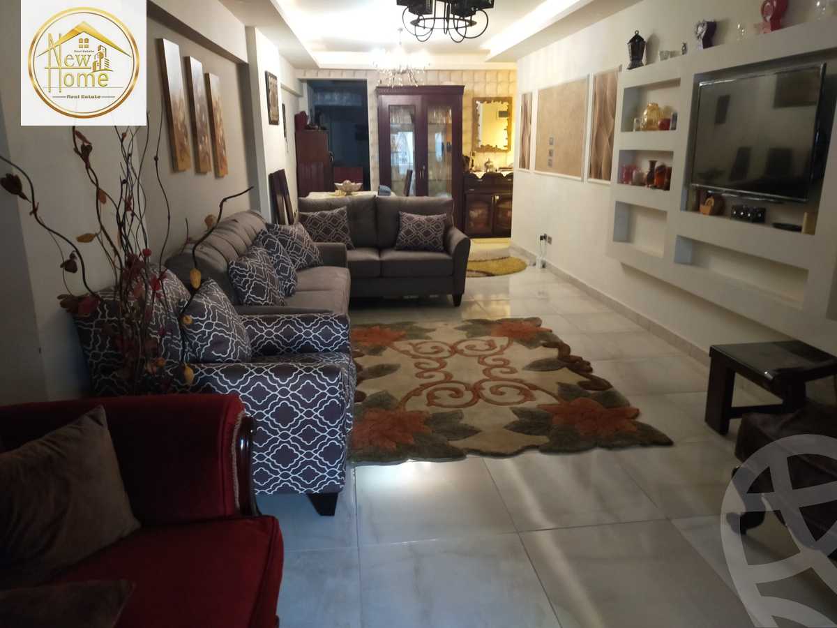 https://aqarmap.com.eg/ar/listing/4910303-for-sale-alexandria-sydy-bshr-sydy-bshr-bhry-abd-el-aziz-ahmed-st