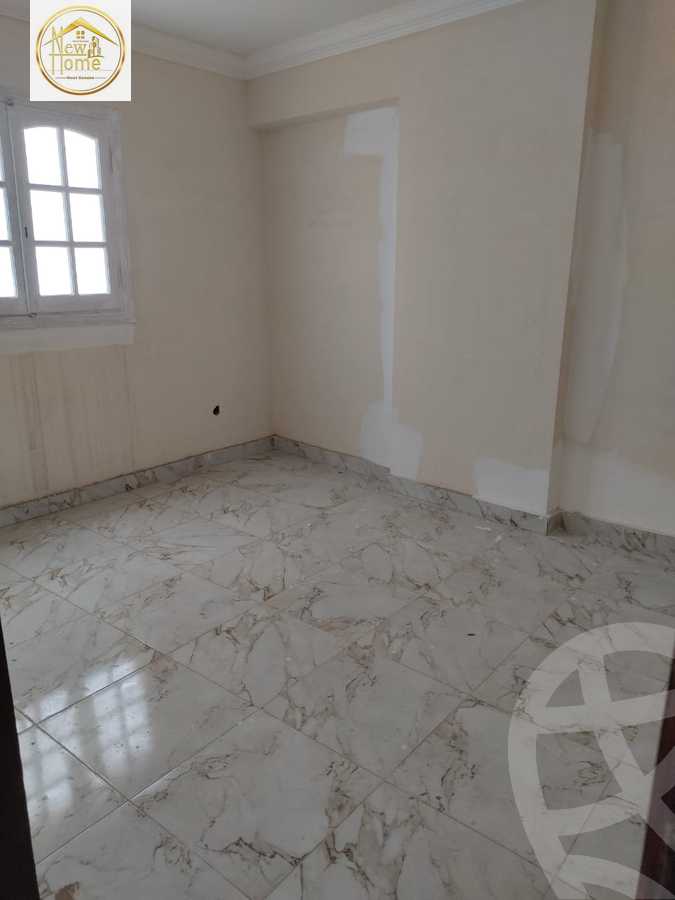 https://aqarmap.com.eg/ar/listing/4915027-for-sale-alexandria-ganaklis-shr-mrtdy-bsh