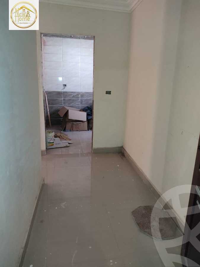 https://aqarmap.com.eg/ar/listing/4915027-for-sale-alexandria-ganaklis-shr-mrtdy-bsh