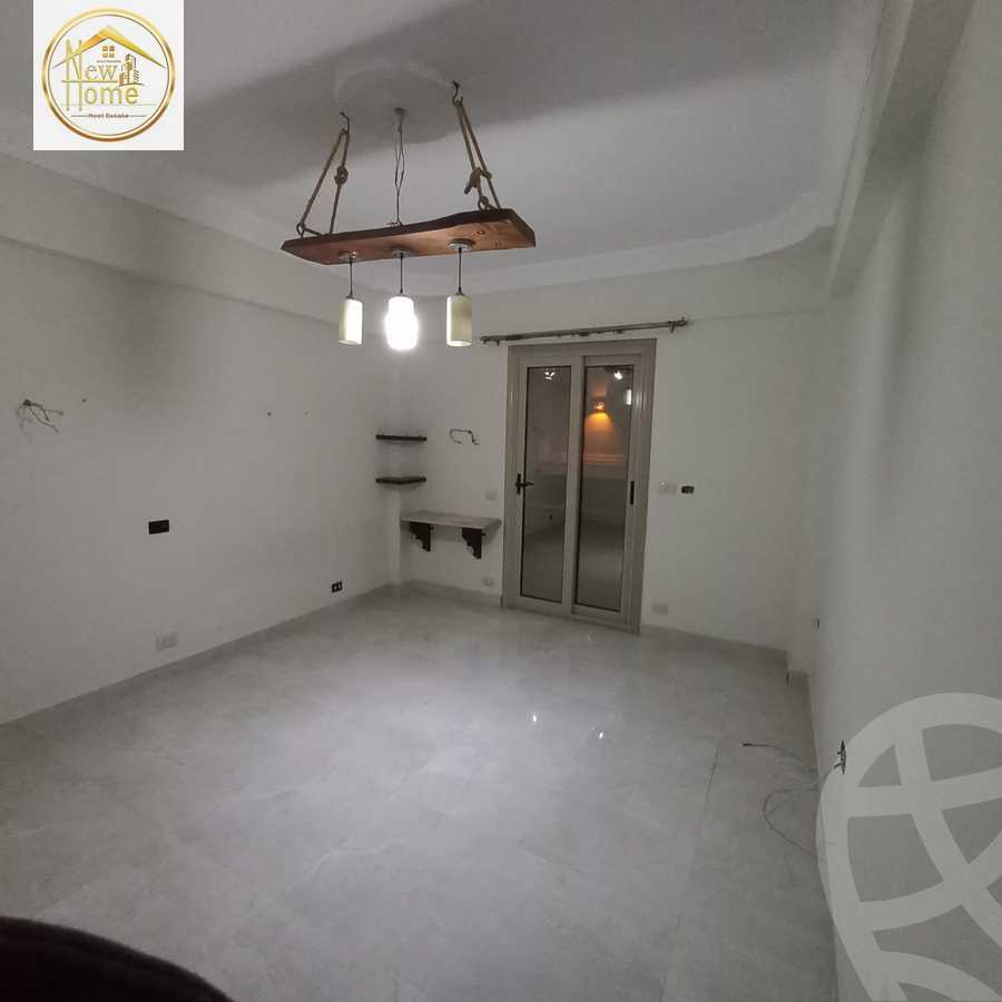 https://aqarmap.com.eg/en/listing/4939729-for-rent-alexandria-king-maryot-compounds-royal-residence-al-halawany