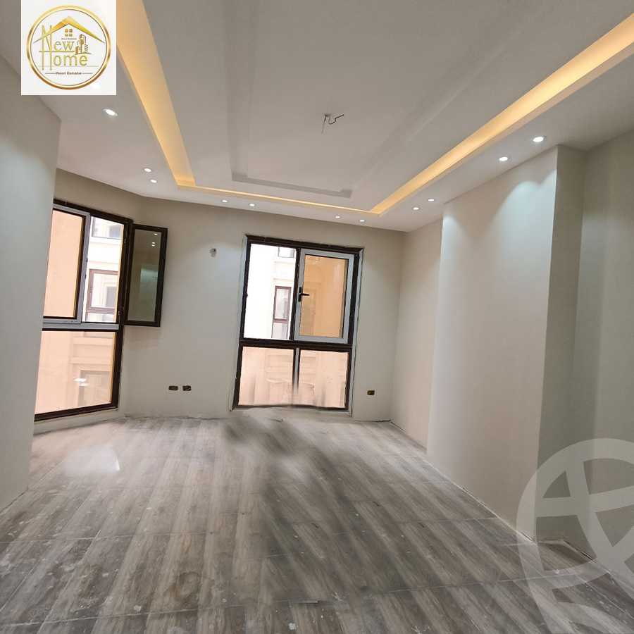 https://aqarmap.com.eg/ar/listing/4985027-for-sale-alexandria-smouha-compounds-in-smouha-valore-smouha