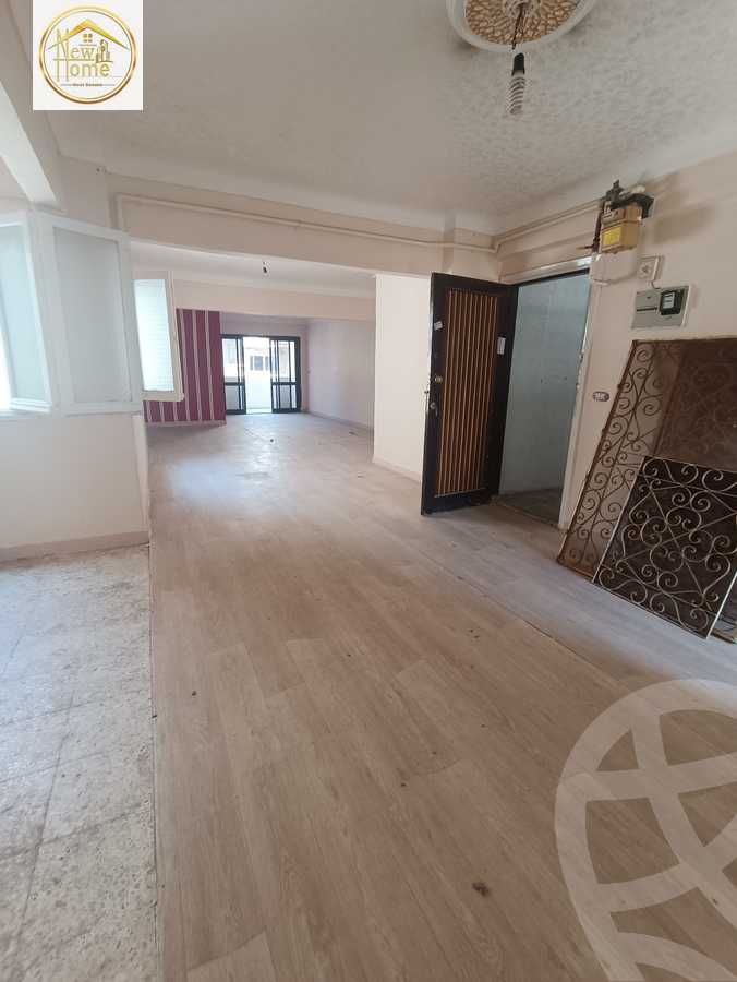 https://aqarmap.com.eg/ar/listing/5029686-for-sale-alexandria-miami-mahmoud-el-isawy-st