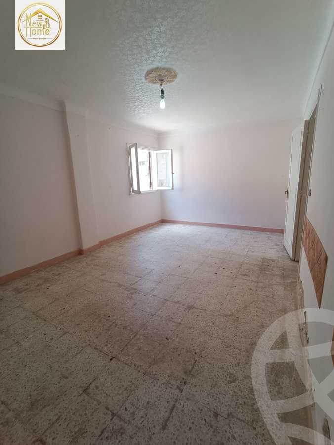 https://aqarmap.com.eg/ar/listing/5029686-for-sale-alexandria-miami-mahmoud-el-isawy-st