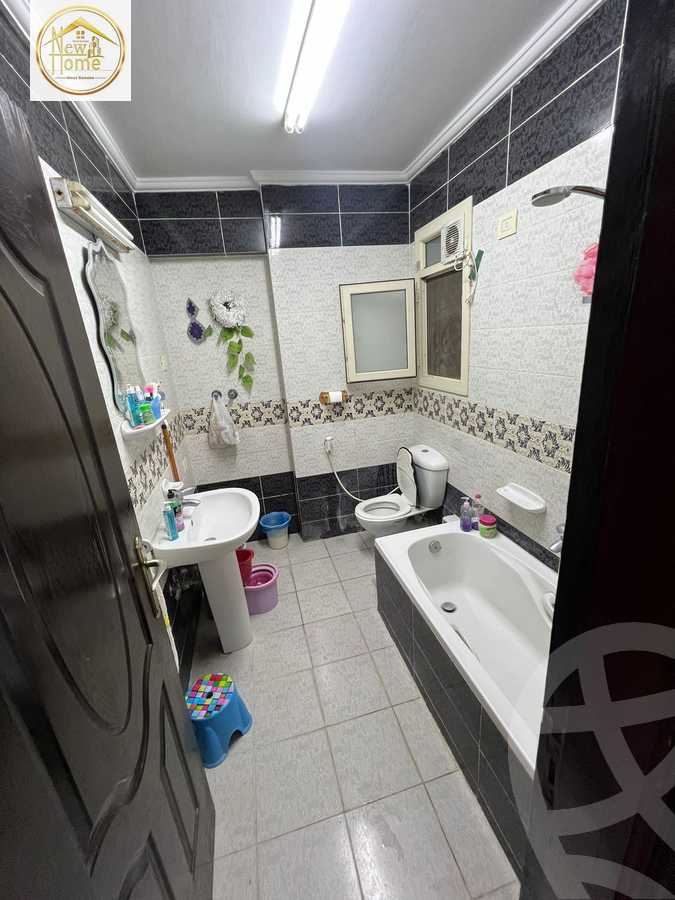 https://aqarmap.com.eg/en/listing/5227805-for-sale-alexandria-fleming-mostafa-kamel-st