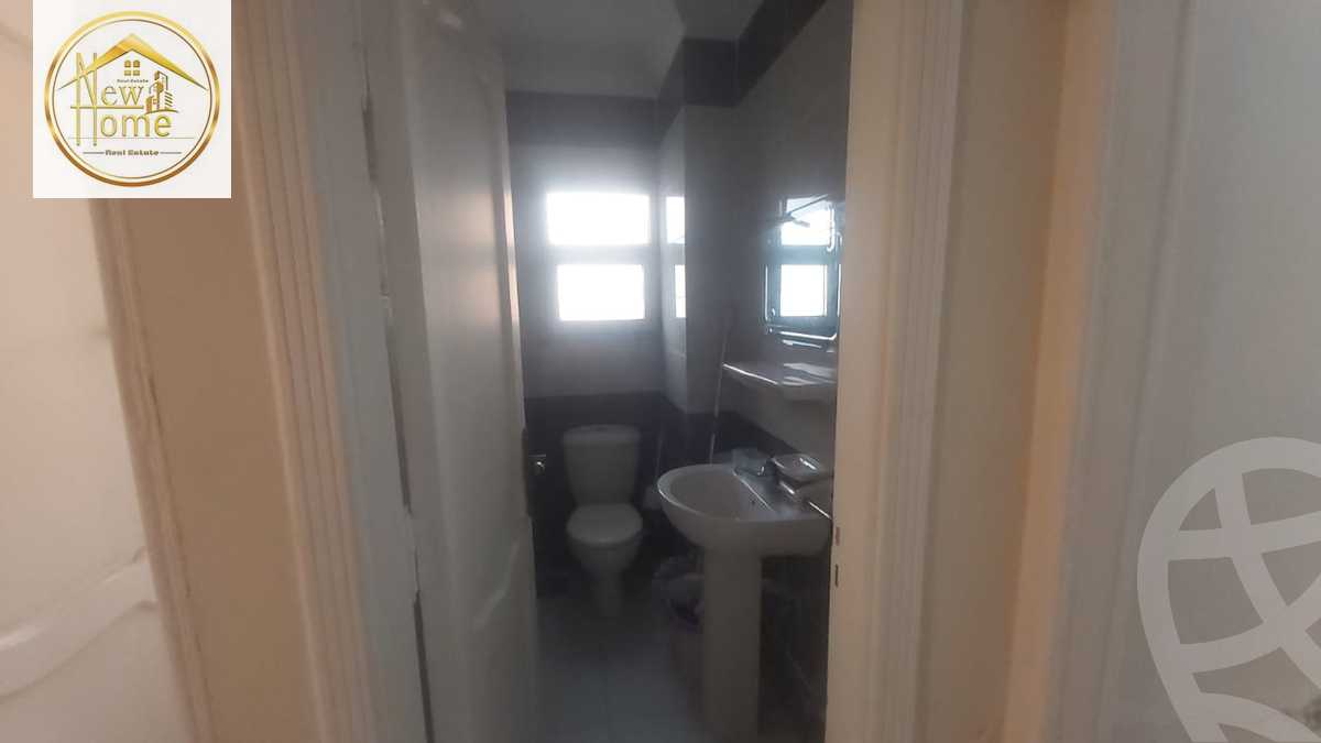 https://aqarmap.com.eg/en/listing/5287675-for-sale-alexandria-l-zryt-champollion-st