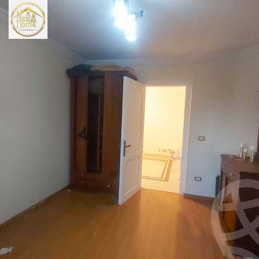 https://aqarmap.com.eg/en/listing/5287675-for-sale-alexandria-l-zryt-champollion-st