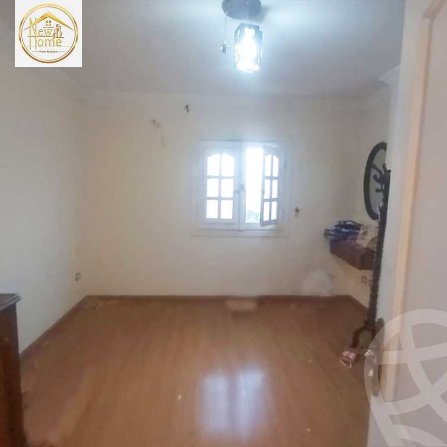 https://aqarmap.com.eg/en/listing/5287675-for-sale-alexandria-l-zryt-champollion-st