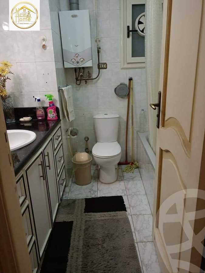 https://aqarmap.com.eg/en/listing/5305852-for-sale-alexandria-camp-cesar-ahmed-kamha-st