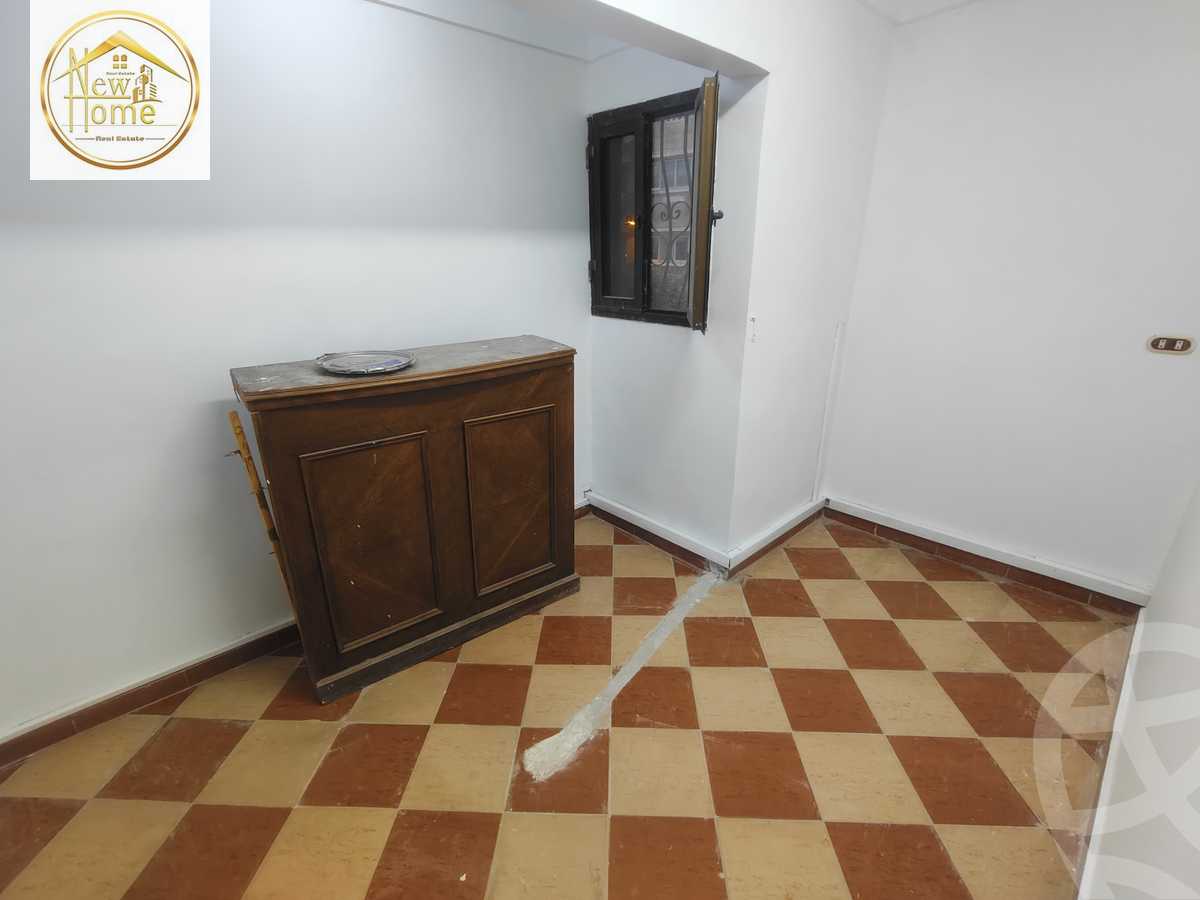 https://aqarmap.com.eg/en/listing/5328580-for-rent-alexandria-ganaklis-shr-bw-qyr-tryq-lhry